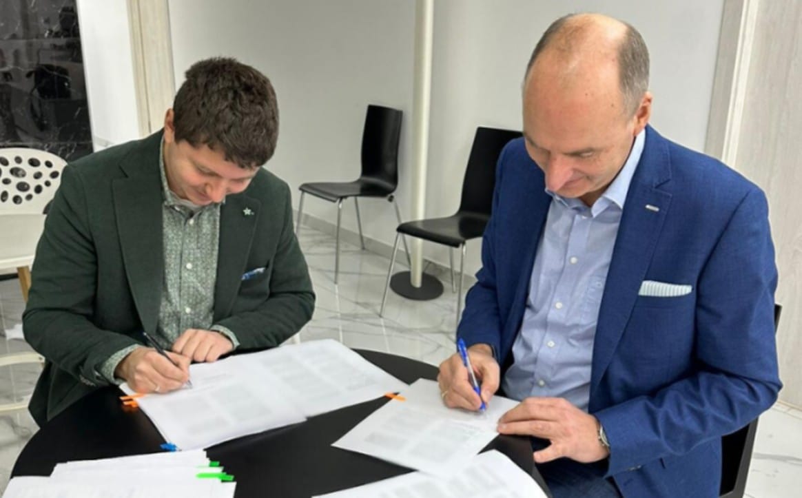 Aph group kontrol pro acquisition