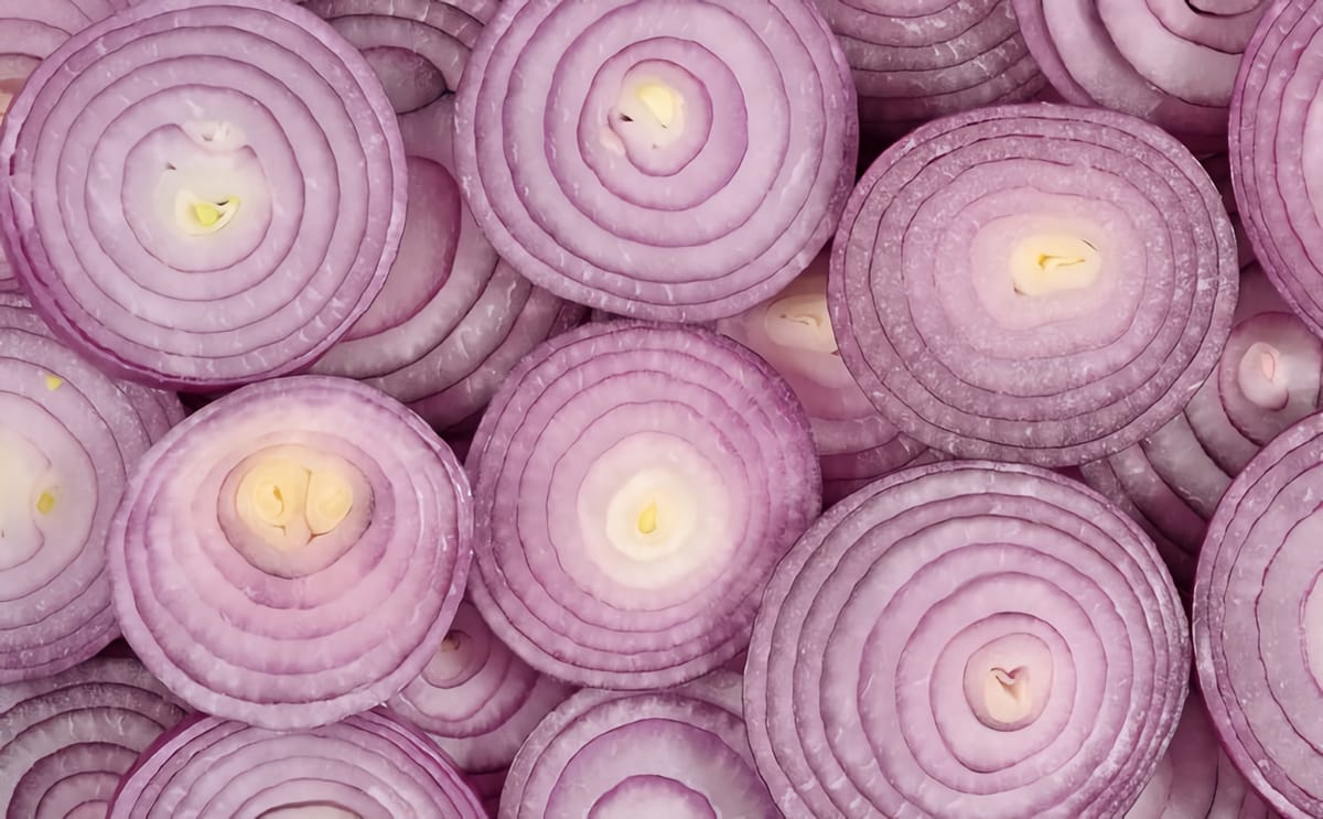 Onion slices
