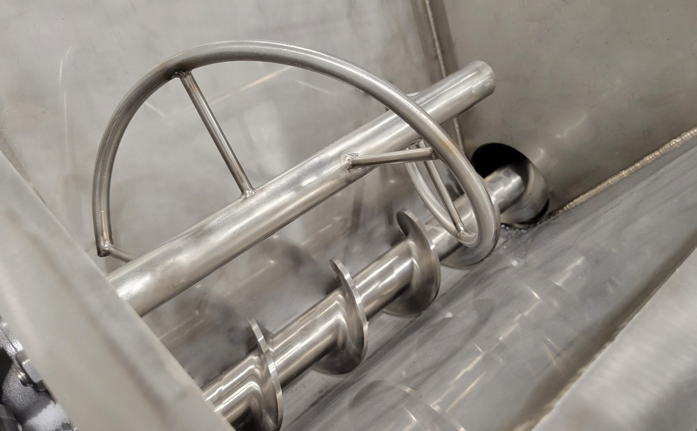 Inside posipro with agitator clean