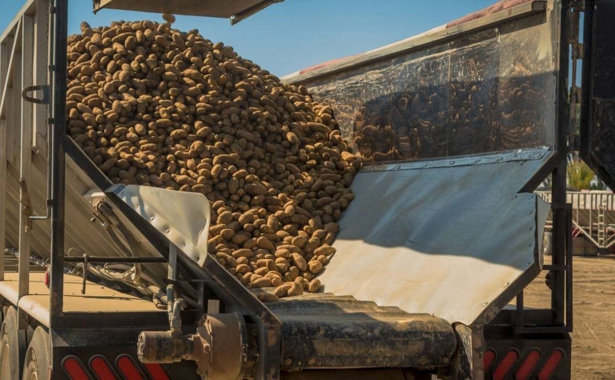 Pleasant valley potato truck