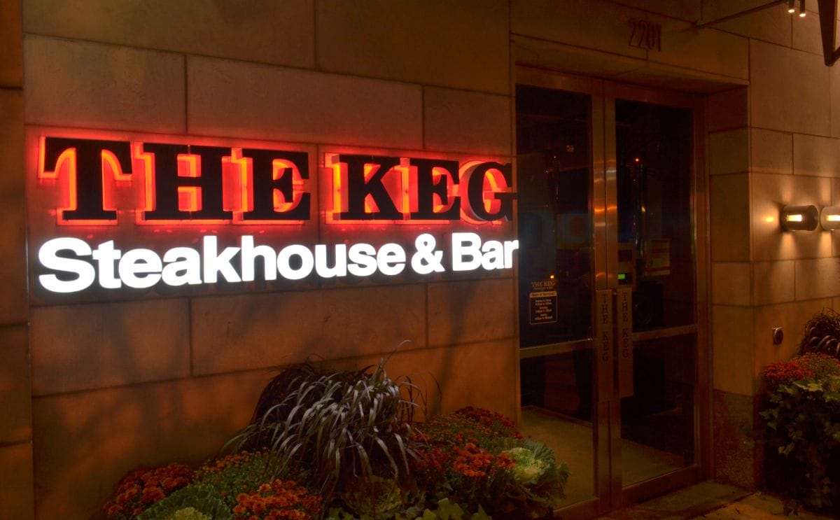 The keg steakhouse bar